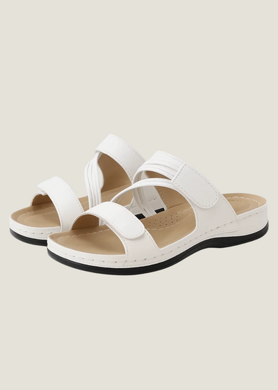 LAS SANDALIAS CHANTAL