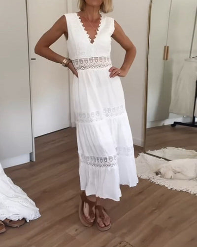 Charlotte | Vestido de encaje artesanal con escote en V