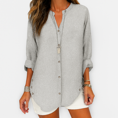 Shaina | Camiseta cómoda con escote en V