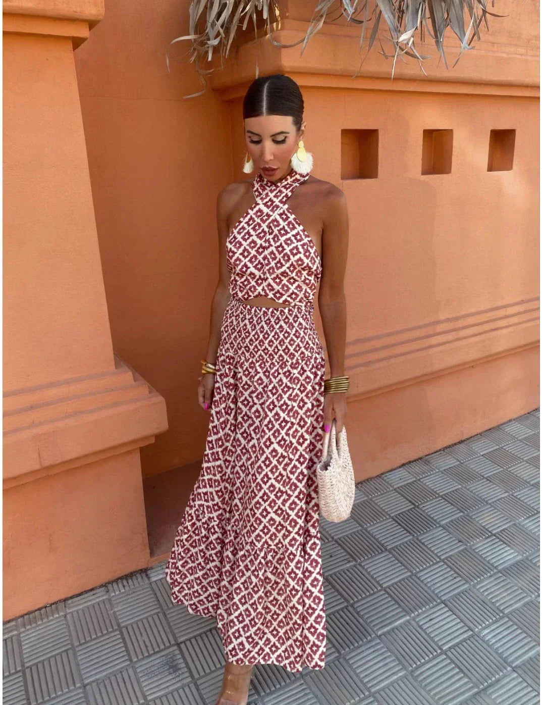 Mickay | Vestido midi elegante y sin hombro con reunión