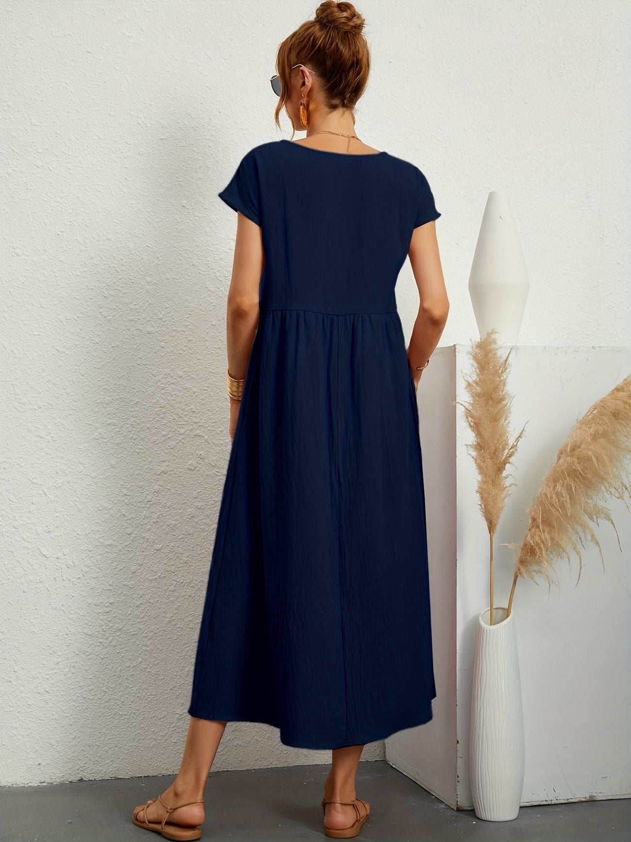 Asta | Vestido elegante de lino