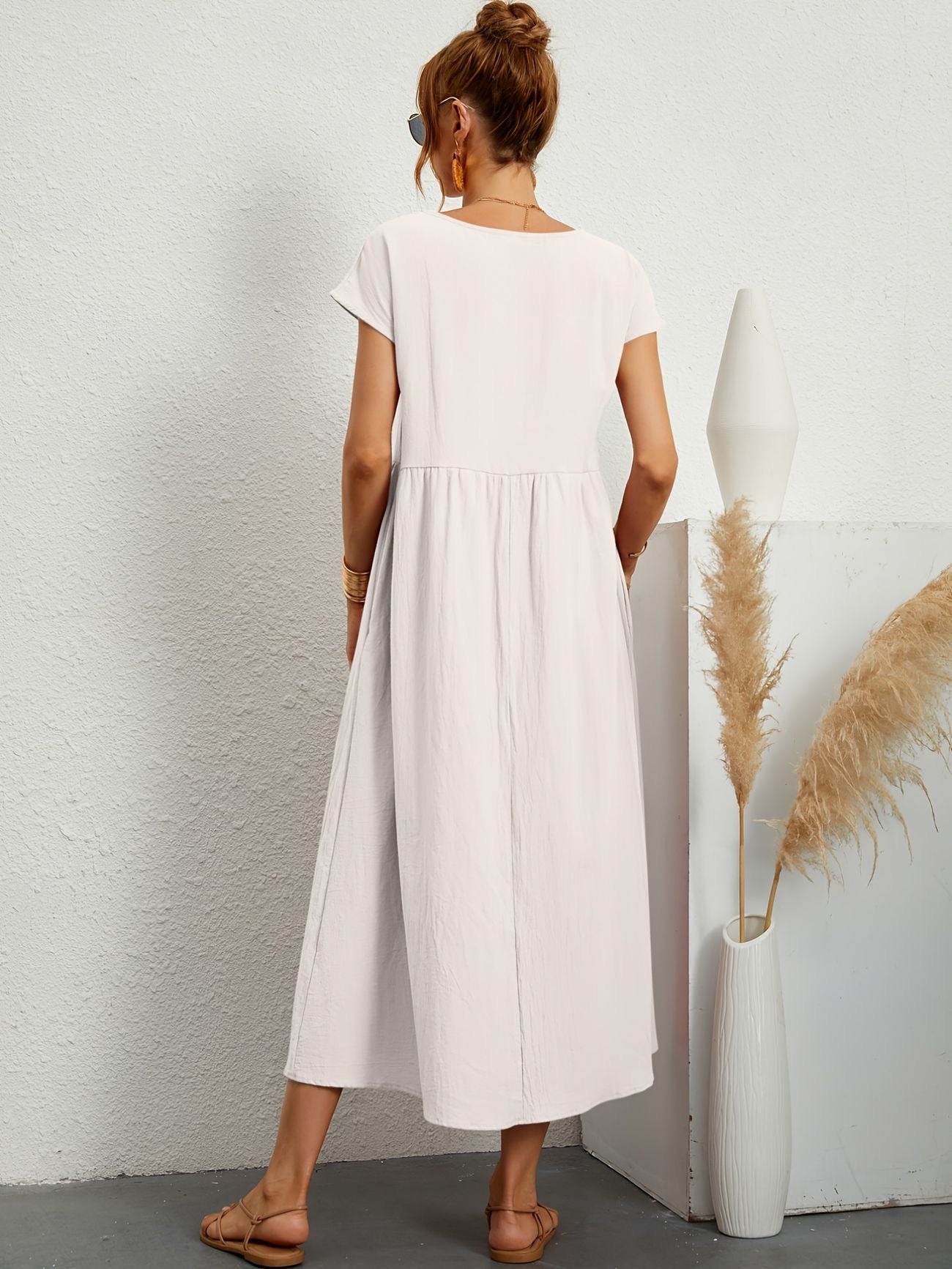 Asta | Vestido elegante de lino
