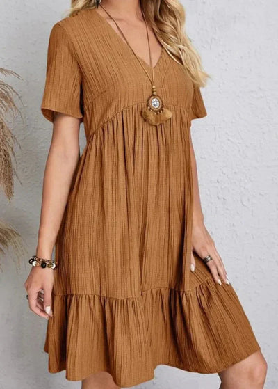 Chiara | El vestido elegante que realza con ligereza.