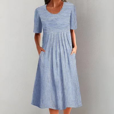 Annika | Vestido Midi Elegante de Rayas con un Toque Náutico