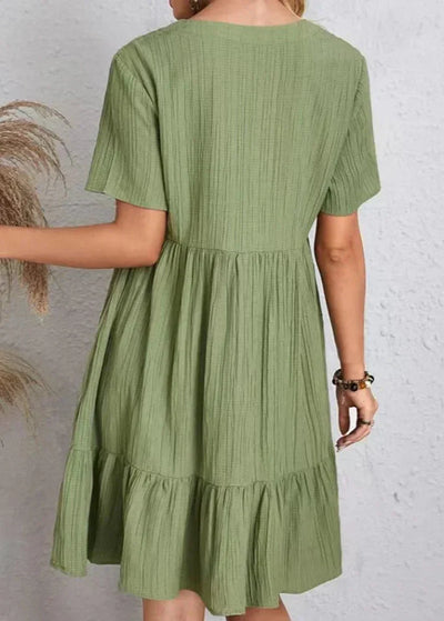 Chiara | El vestido elegante que realza con ligereza.