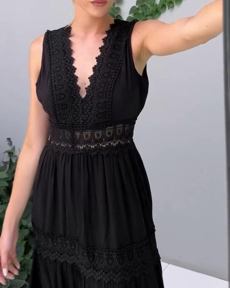Charlotte | Vestido de encaje artesanal con escote en V