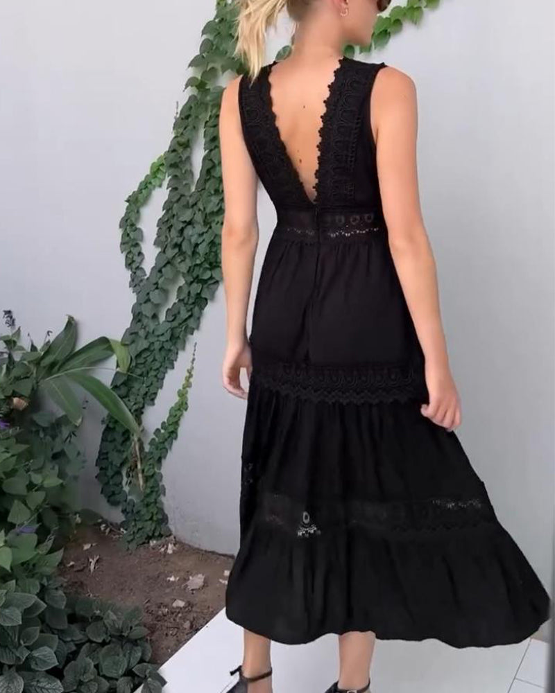Charlotte | Vestido de encaje artesanal con escote en V