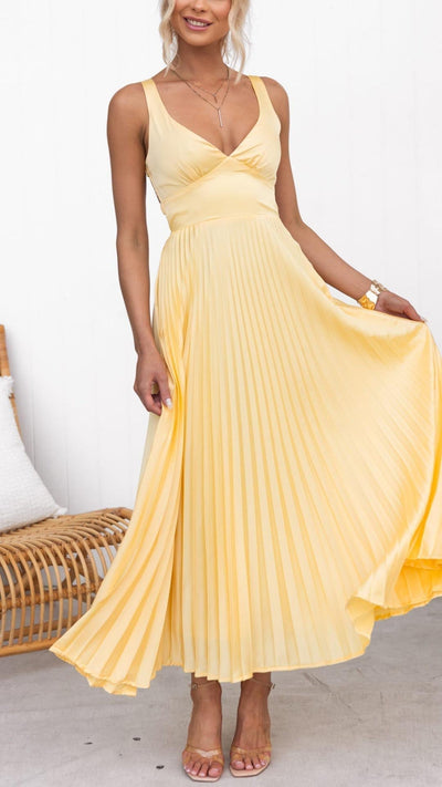 Eline | Vestido maxi con escote en V y falda plisada