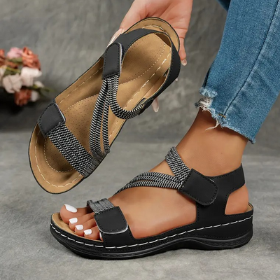 LAS SANDALIAS CHANTAL