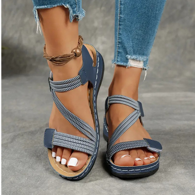 LAS SANDALIAS CHANTAL